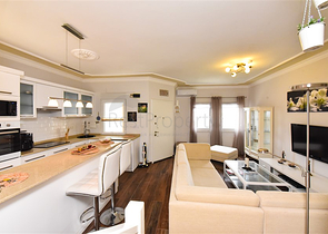 Таунхаус 2 + 1 в 600 м від моря в районі Каргиджак