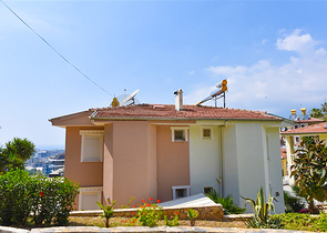 Таунхаус 2 + 1 в 600 м від моря в районі Каргиджак