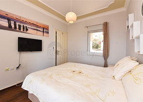 Таунхаус 2 + 1 в 600 м від моря в районі Каргиджак