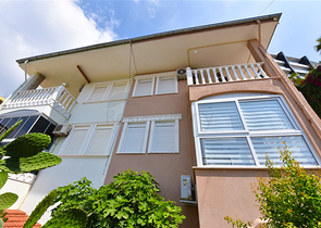 Таунхаус 2 + 1 в 600 м від моря в районі Каргиджак