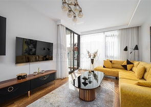 Квартира 2+1 на першій лінії в Кестель 