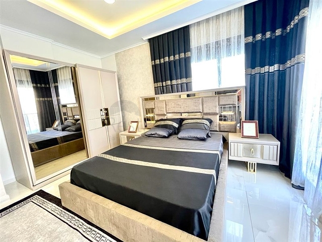 Садовий дуплекс в районі Оба