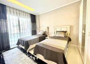 Садовий дуплекс в районі Оба