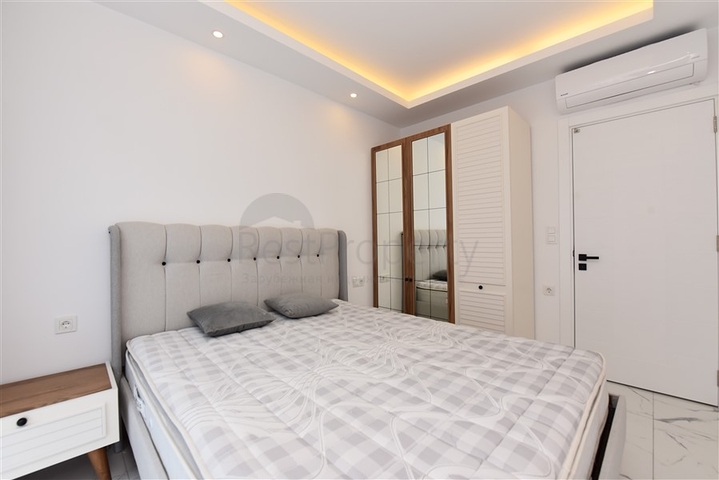 Нова квартира 1 + 1 в центрі Аланії