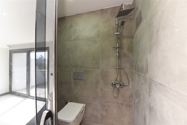 Вілла з басейном в районі Авсаллар Вілла з басейном в районі Авсаллар