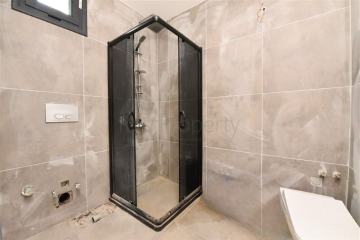 Вілла з басейном в районі Авсаллар Вілла з басейном в районі Авсаллар