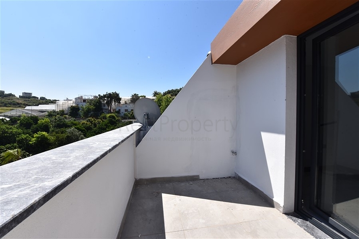 Вілла з басейном в районі Авсаллар Вілла з басейном в районі Авсаллар