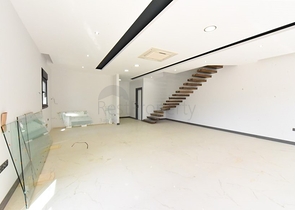 Вілла з басейном в районі Авсаллар Вілла з басейном в районі Авсаллар