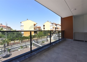 Вілла з басейном в районі Авсаллар Вілла з басейном в районі Авсаллар