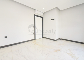 Вілла з басейном в районі Авсаллар Вілла з басейном в районі Авсаллар