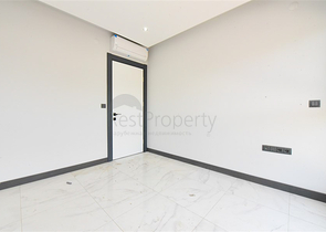 Вілла з басейном в районі Авсаллар Вілла з басейном в районі Авсаллар