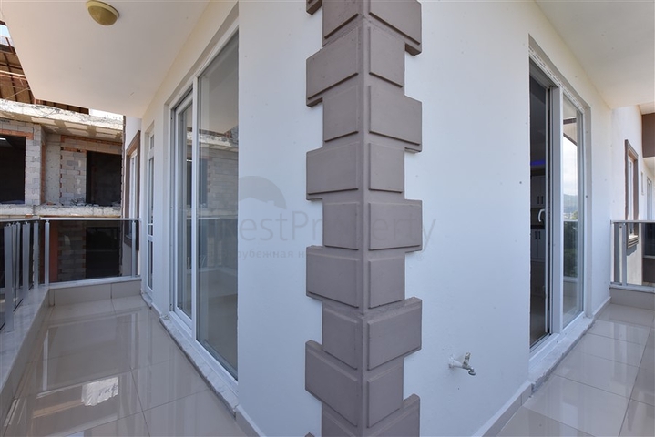 4 + 1 для великої родини в спокійному районі Демірташ