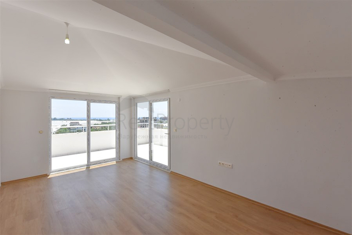 4 + 1 для великої родини в спокійному районі Демірташ