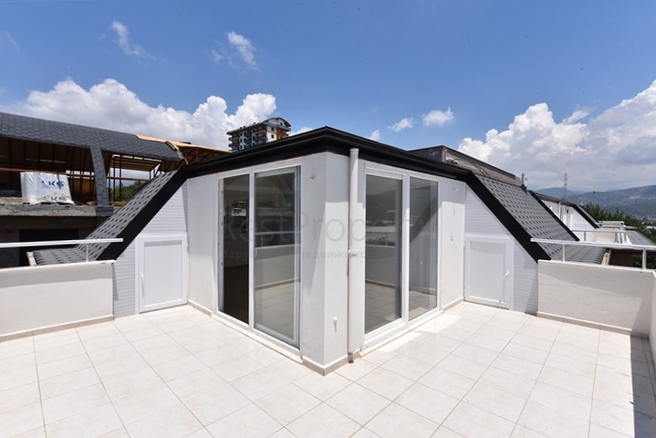 4 + 1 для великої родини в спокійному районі Демірташ