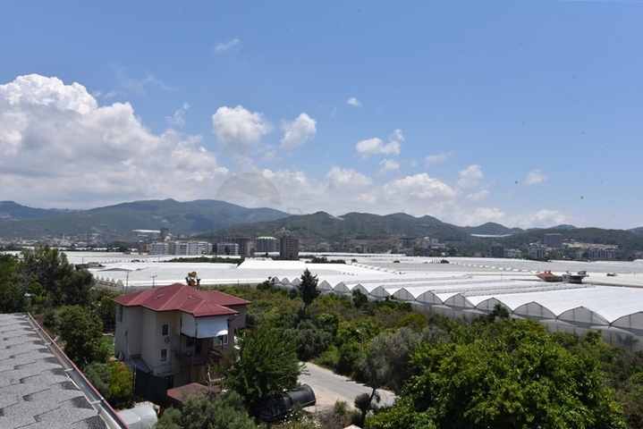 4 + 1 для великої родини в спокійному районі Демірташ