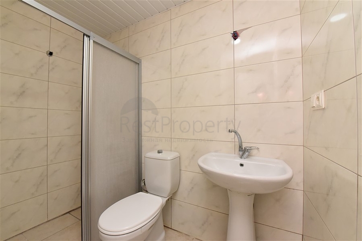 4 + 1 для великої родини в спокійному районі Демірташ