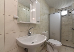 4 + 1 для великої родини в спокійному районі Демірташ