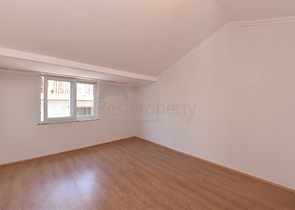 4 + 1 для великої родини в спокійному районі Демірташ