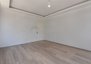 4 + 1 для великої родини в спокійному районі Демірташ