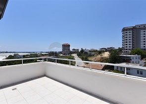 4 + 1 для великої родини в спокійному районі Демірташ