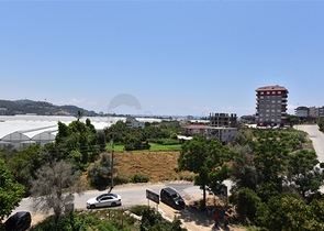 4 + 1 для великої родини в спокійному районі Демірташ