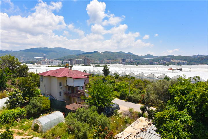 Великий пентхаус 4 + 1 з шикарними видами в районі Демірташ