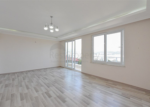 Великий пентхаус 4 + 1 з шикарними видами в районі Демірташ