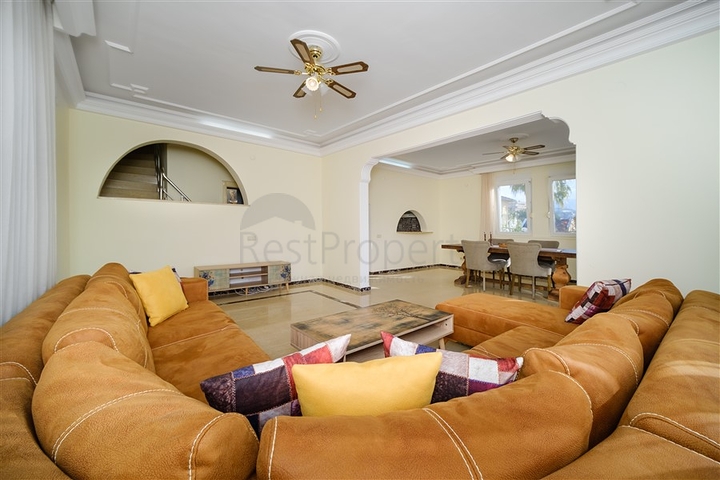 Вілла 3 + 1 в районі Конакли