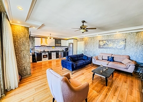 Мебльований пентхаус 4+1 в одному з житлових комплексів Махмутлара