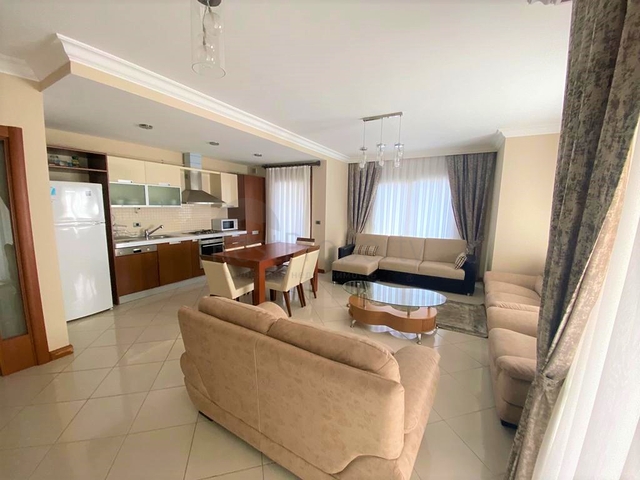 Квартира в комплексі на першій береговій лінії власним пляжем