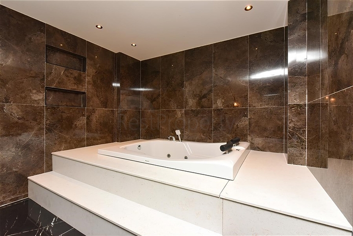 Квартира 1+1 в шикарному комплексі в пішій доступності від моря