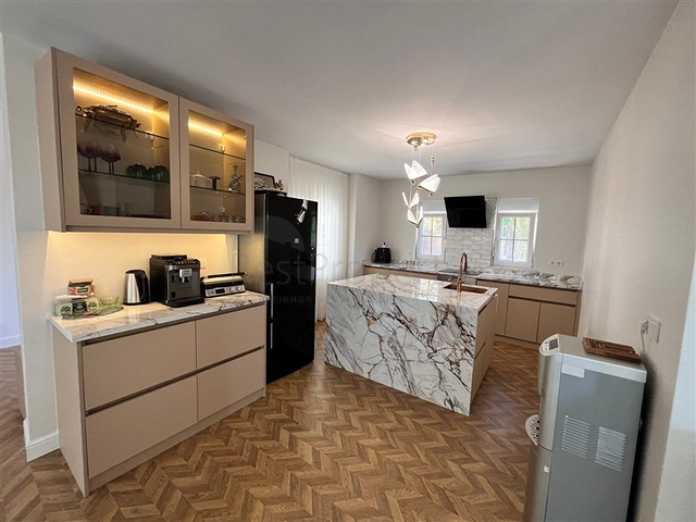 Вілла для громадянства в районі Кестель