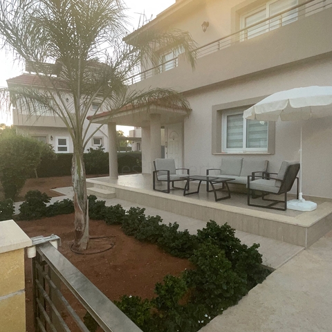 Вілла на узбережжі Long Beach