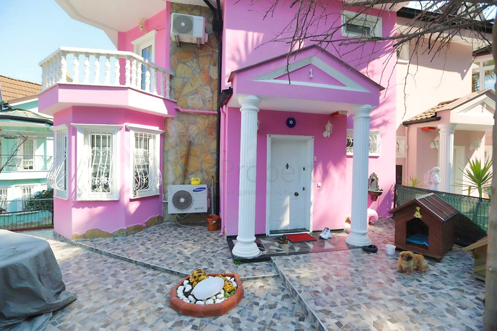 Вілла планування 4 + 1 в районі Кемер - Анталія