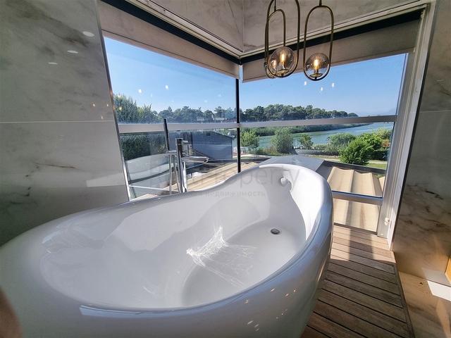 Вілла планування 4 + 1 в мікрорайоні Кадріє - Анталія 