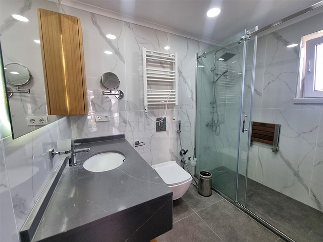 Вілла планування 4 + 1 в мікрорайоні Кадріє - Анталія 