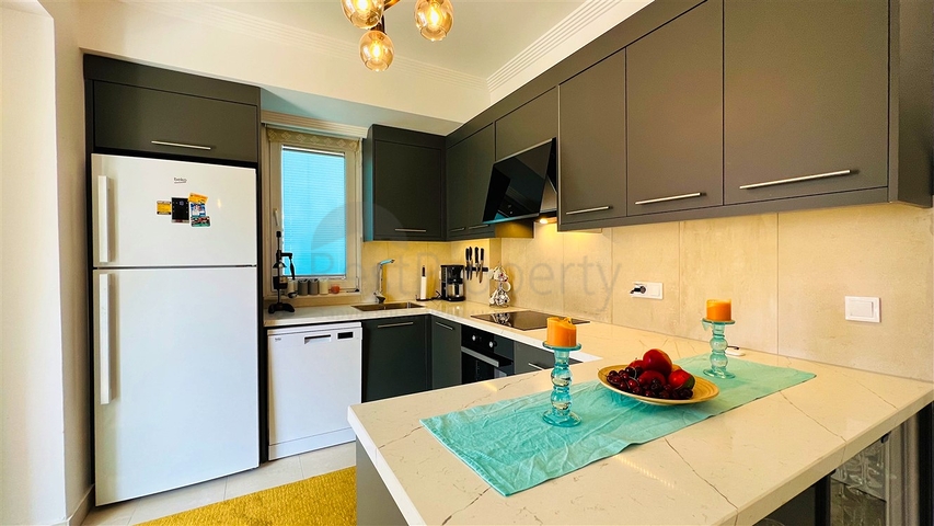 Квартира планування 3 + 1 дуплекс в районі Кемер-Анталія