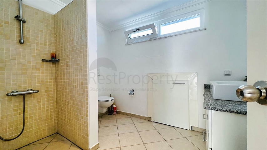 Квартира планування 2 + 1 дуплекс в районі Кемер-Анталія 