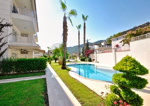 Квартира планування 2 + 1 дуплекс в районі Кемер-Анталія 