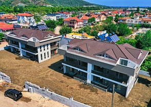 Квартири планування 2 + 1 і 5 + 1 в районі Кемер - Анталія 