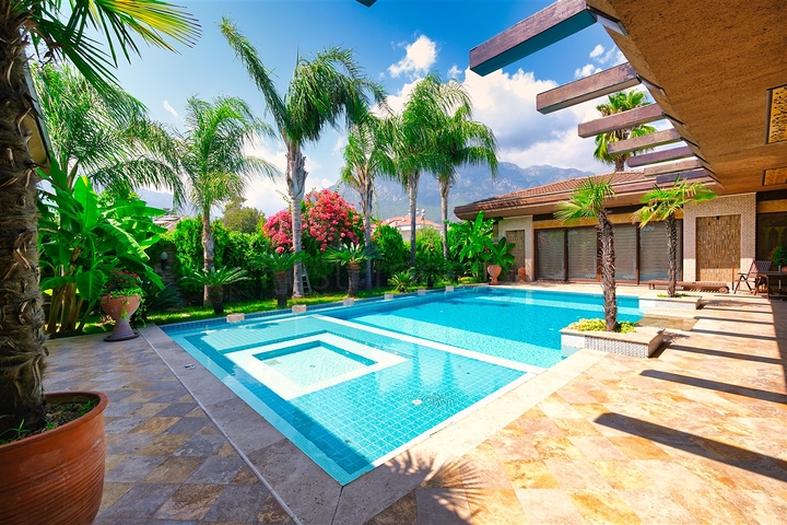 Вілла планування 5 + 1 в районі Кемер - Анталія 