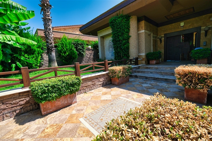 Вілла планування 5 + 1 в районі Кемер - Анталія 