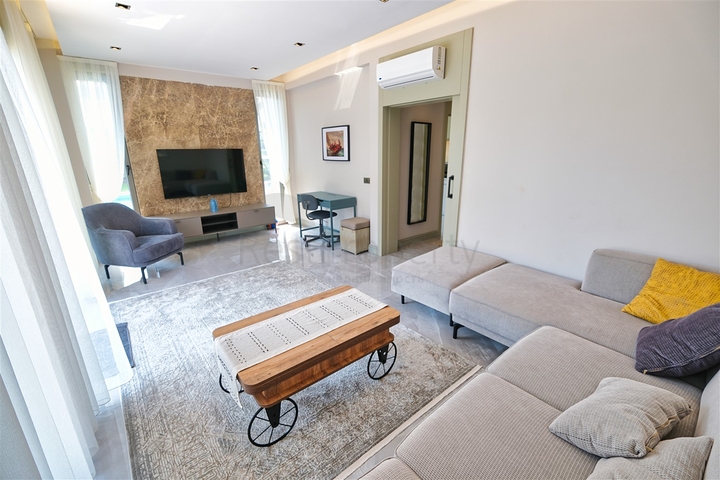  Таунхаус планування 3 + 1 в районі Кемер-Анталія 