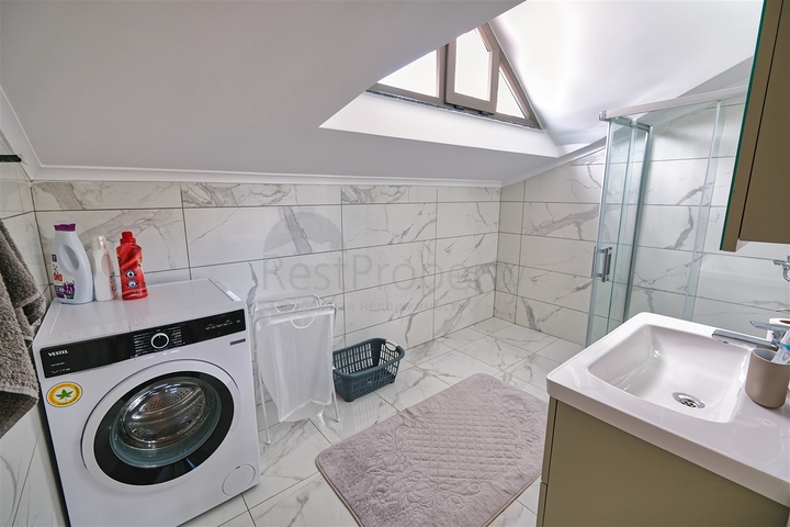  Таунхаус планування 3 + 1 в районі Кемер-Анталія 