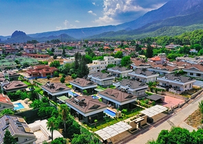  Таунхаус планування 3 + 1 в районі Кемер-Анталія 