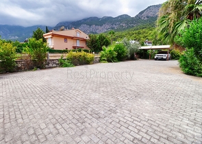 Квартира планування 3 + 2 дуплекс в районі Кемер-Анталія 