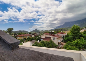 Квартира планування 3 + 2 дуплекс в районі Кемер-Анталія 