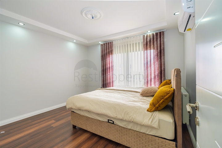 Вілла планування 5 + 1 в мікрорайоні Гюзельоба - Анталія 