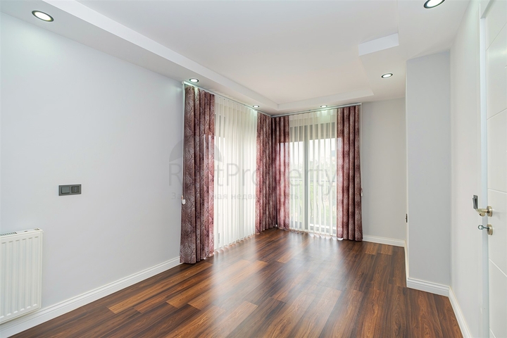 Вілла планування 5 + 1 в мікрорайоні Гюзельоба - Анталія 