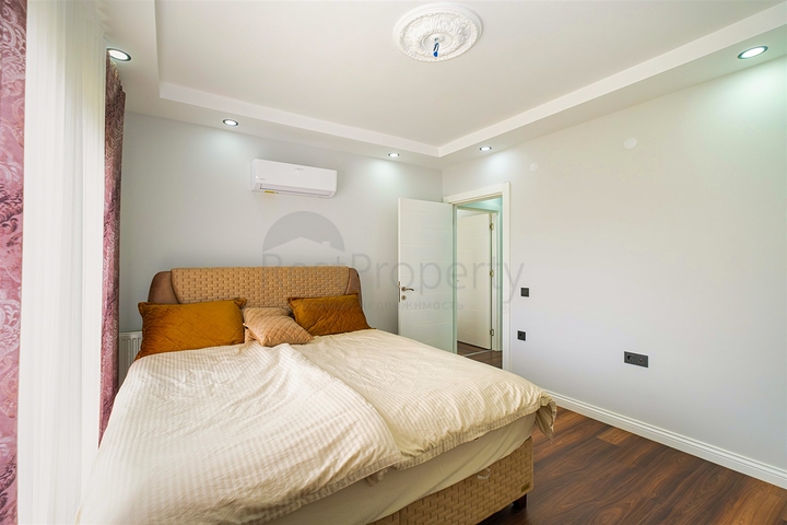 Вілла планування 5 + 1 в мікрорайоні Гюзельоба - Анталія 